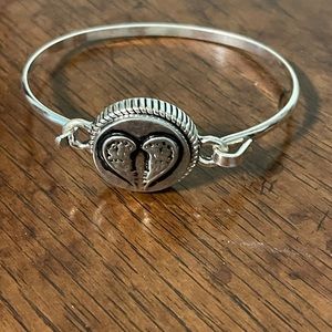 Silver heart bracelet